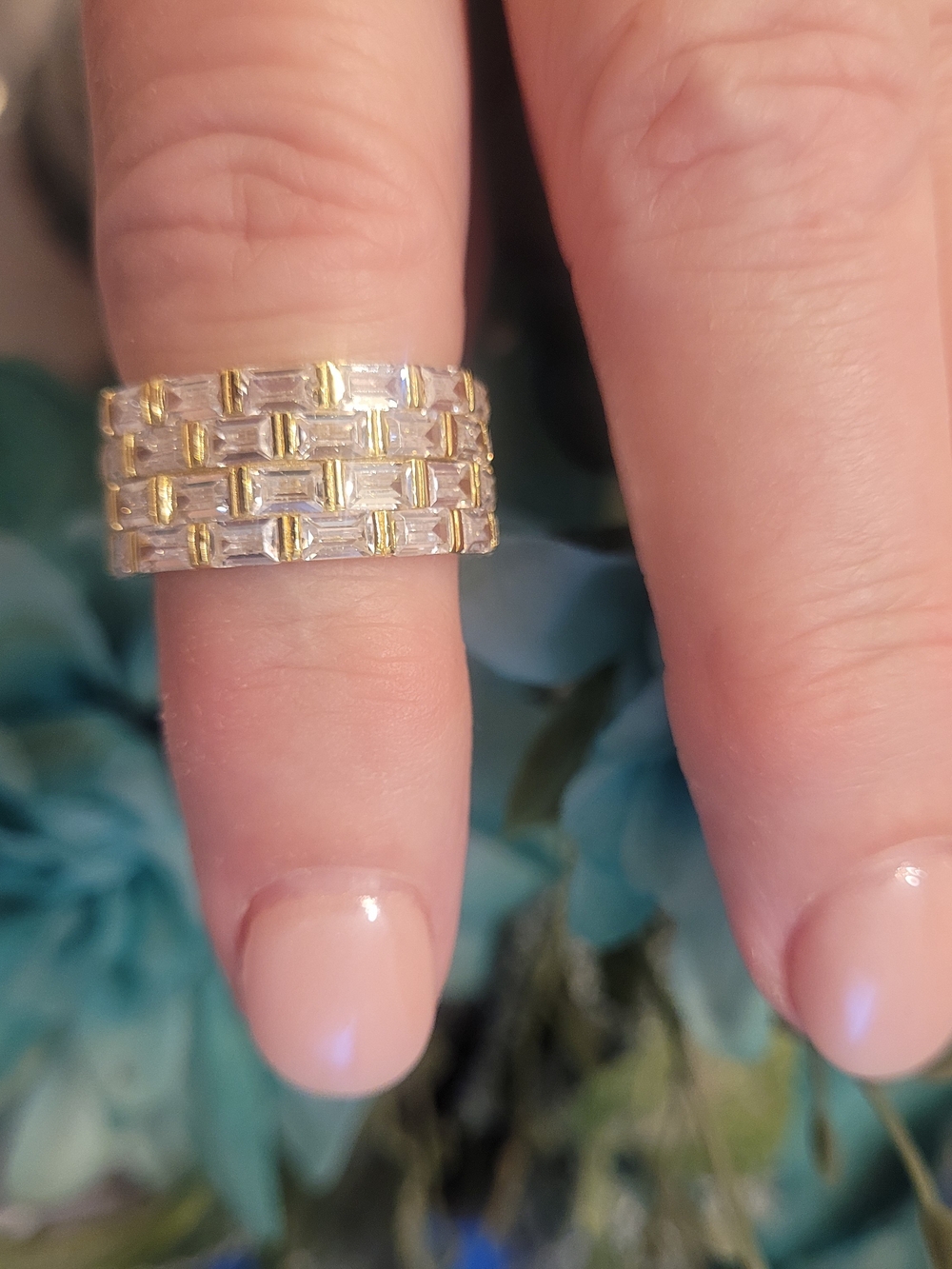 Maxine Jewelry Wide Band Women's Ring NIB Size 9